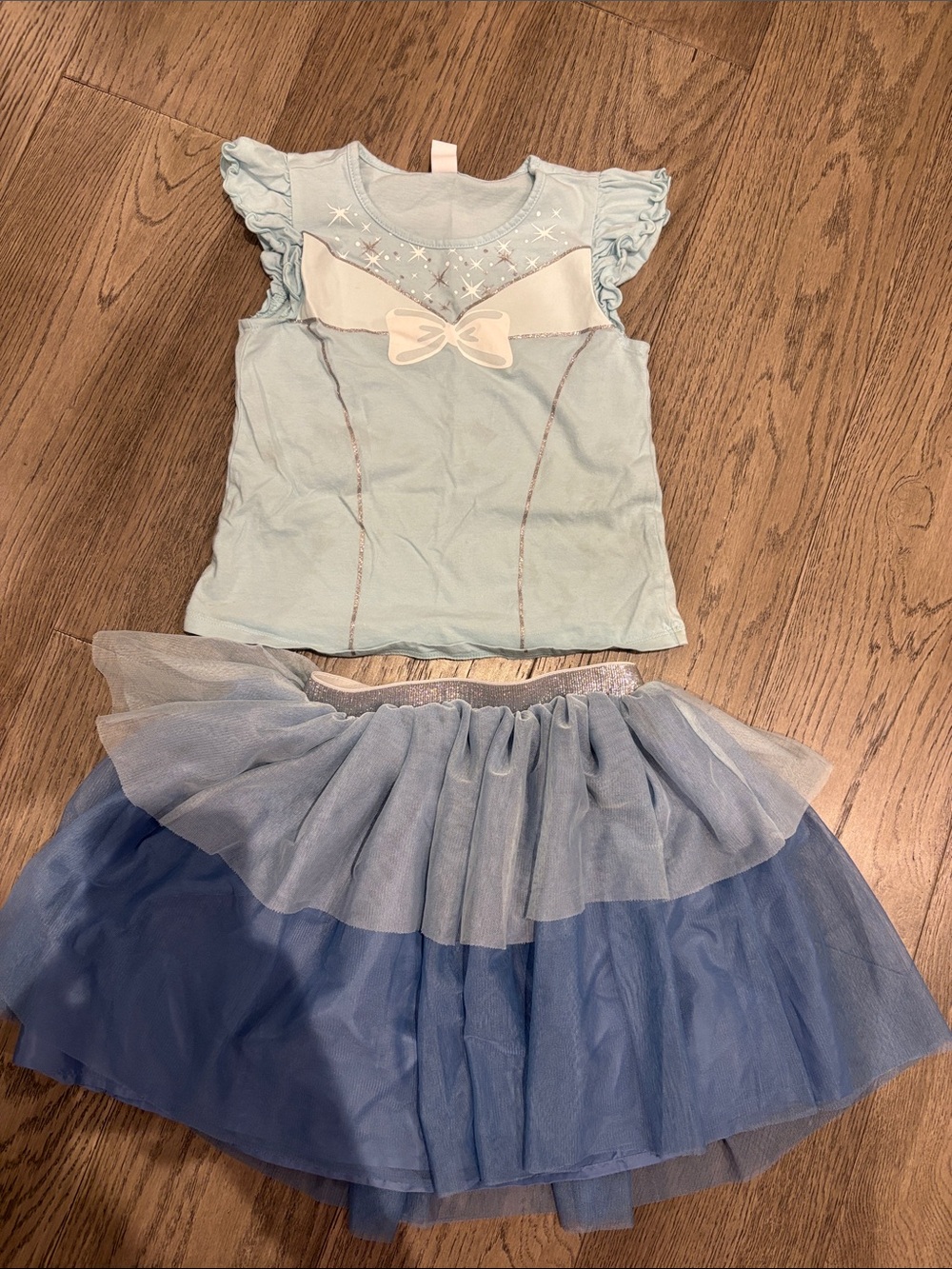 Light Blue Princess Costume Set with Blue Tulle Skirt old navy size 6t